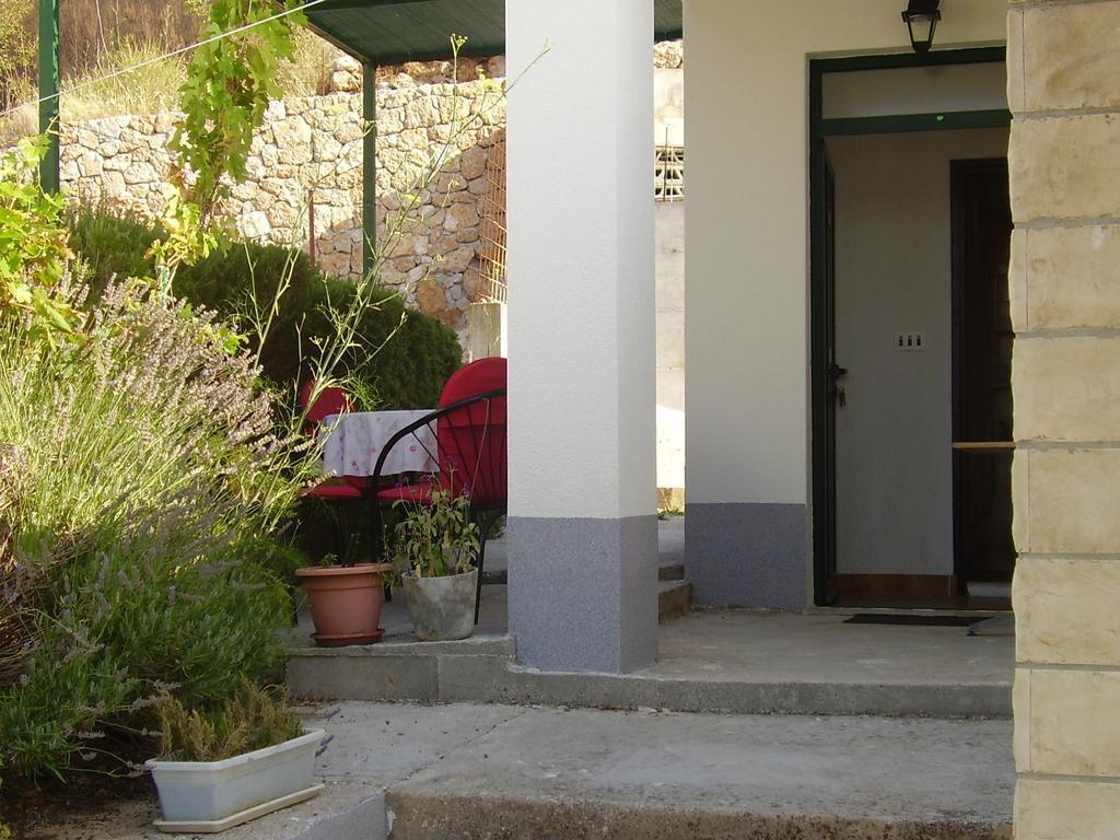 Petar Apartment Omiš Chambre photo
