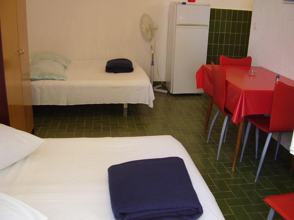 Petar Apartment Omiš Chambre photo