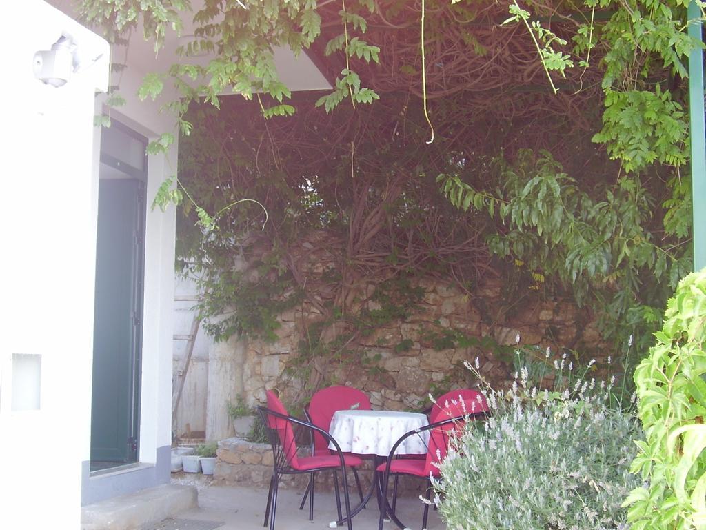 Petar Apartment Omiš Chambre photo