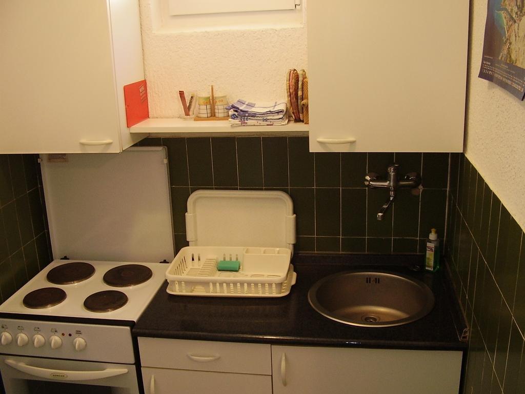 Petar Apartment Omiš Chambre photo